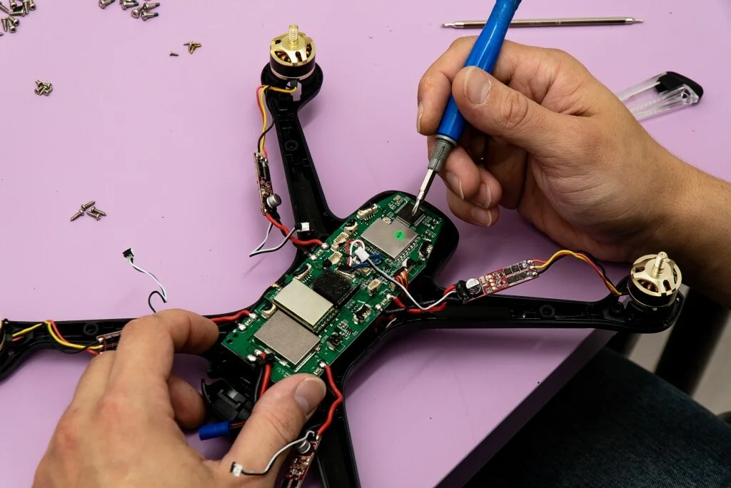 Ремонт видеокамеры Hubsan, re:device Омск
