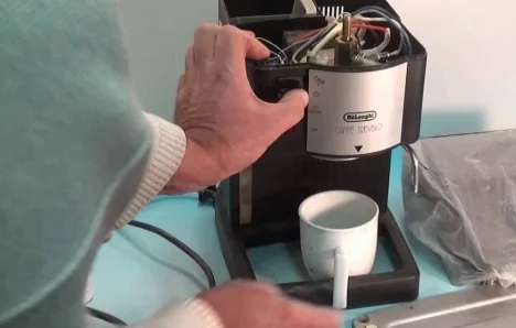 Ремонт кофемашины DeLonghi, re:device Омск