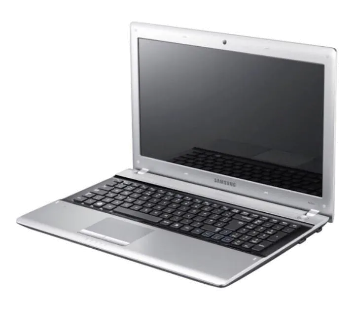 Samsung RV511-S06