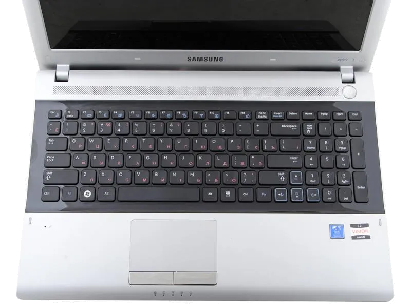 Samsung RV513-S02